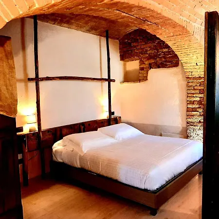 Ant Restaurant & Novello